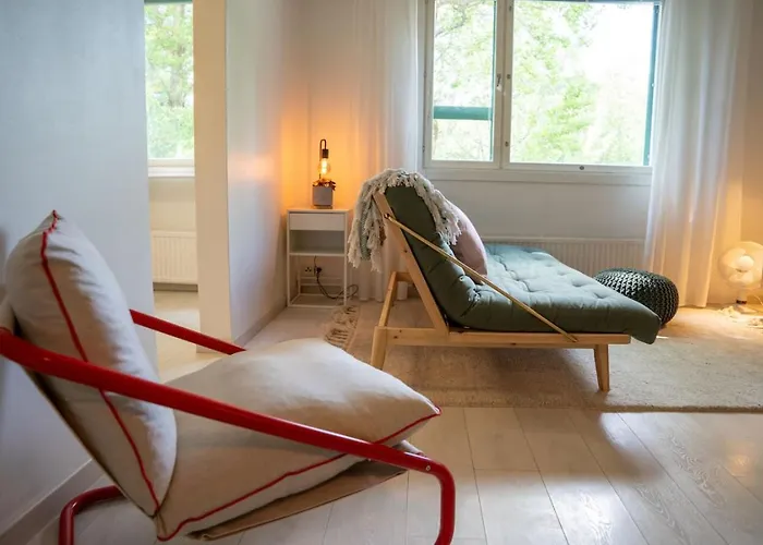 Flat With Essentials, Great Location, Parking هلسنكي